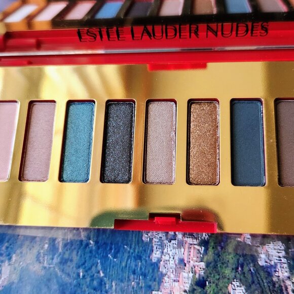 Estee Lauder Pure Color Envy Eye and Cheek Palette in Nude Eyeshadow - Picture 6 of 11